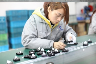 電子廠招聘信息：迎接機(jī)器人時(shí)代的新機(jī)遇